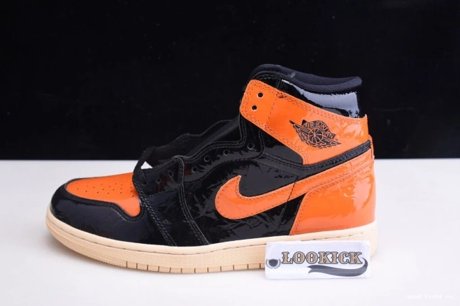 Retro Air 555088-028 - Backboard 3.0 1 High Jordan Shattered 0710
